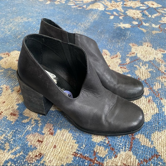 Free People Heeled Cutout Terrah Boots 8.5 - Picture 3 of 4